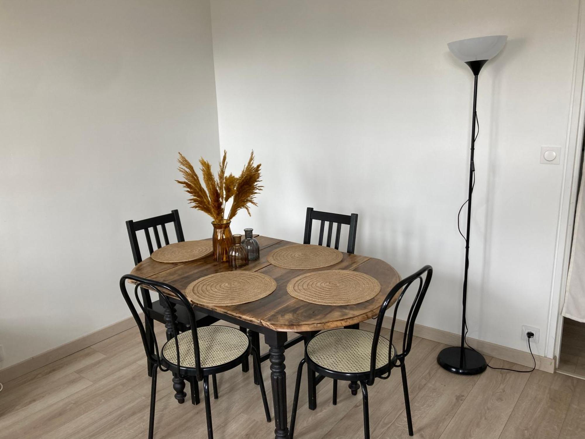 Appartamento T3 De 55M2 Au Centre De Chartres Avec Parking Esterno foto